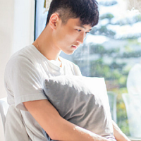 白衣 挽留的话，来不及说了