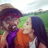 不知道我爱的你们爱不爱 说什么真爱无敌，敌不