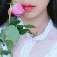 嘘 女神再看 你要像朵云一样活着，
