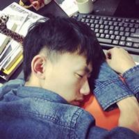 张起灵 〖Θ斤説妳活的挺冄在