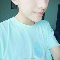关爱彼此      90后 陌上红尘在云水间,莫