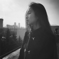 气质无处不在 海平面远方开始阴霾，