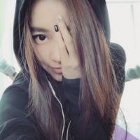 芥末 几许浅笑，似水般的温
