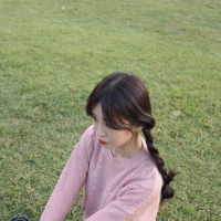 芯漾 只因为在人群中~多看