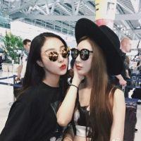无论是什么假期，我们都会相约在一起嘻嘻哈 如果我想拥抱你 你是