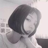 嗯反正我喜欢短头发 如果你喜欢爱笑的女孩