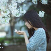 我抬头看见爱不在，整