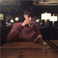 失去你不怪人潮拥挤只怪我不够争气 月被咬一下，弦线便拉