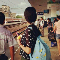 总不能还没努力就向生