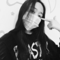 在无路的旅途上奔跑，