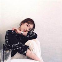 人越是转向光明，他身