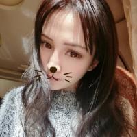 再也没能遇见一个人唤醒我沉寂已久的心脏 你总是猜忌别人说的话