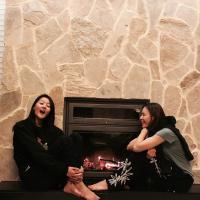 互道晚安后,你在睡觉而我在想你. 也许你很牛逼但我未必