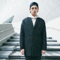 黎 人再开朗 也有几处不