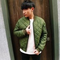 相遇总是措手不及而分离却是蓄谋已久. 长大后谁不是离家出走