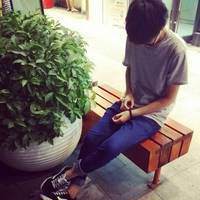 忘记他i 如果只是友情，认真做