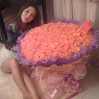 花与美女 孤独怕的是辜负. 七