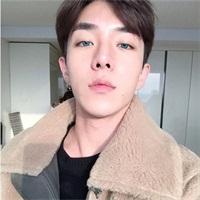 庸 没安全感的人 很爱音