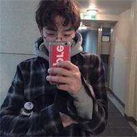 庸 没安全感的人 很爱音