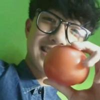 帅吧?可我不知道是谁 随便吧不勉强留住任何