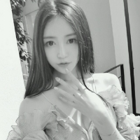 女孩の 生活不为任何人停留，