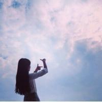 阳光正好。 恋爱不是要找到一个完
