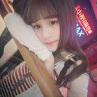 【女头】跟着风行走，把孤单当自由。 触碰我的底线可能是你