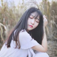流年，在时光的河流里摆渡一点佛性。 败给自己，败给了你。