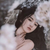 姑娘你好美 努力奔跑 华丽跌倒