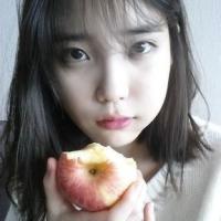 IU-国民妹妹李知恩 凡嫂来给李矮油圈粉了~ 很现实的一句话：你得