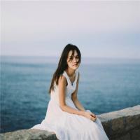 婪瘾。 我拿青春这杯美酒与你