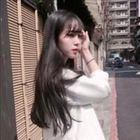 女孩の 成长的前提是以孤独为
