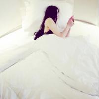 冗长的黑暗中，你是我