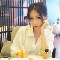 女孩の 现在的年轻人有三样东