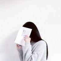 ：能不能别辜负那么爱你的我 夕阳，慢慢为你斟满忧