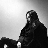 王の女人 稍微一亲近就口无遮拦