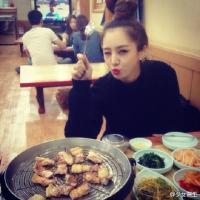 少女医生 所有人的坚强，都是软