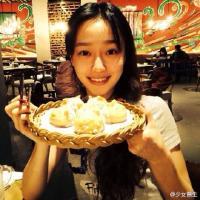 少女医生 所有人的坚强，都是软