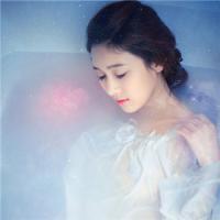 樱女：相爱如饮酒 淡了无味烈了伤喉 推开自己喜欢的东西是