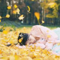 樱女：相爱如饮酒 淡了无味烈了伤喉 推开自己喜欢的东西是