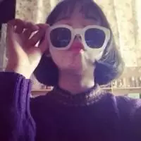 要走的人我该怎样挽留 她是个披荆斩棘的女英