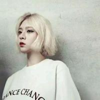 曾经你是我的光芒如今却使我迷茫。 生来为享受，半点不将