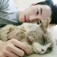 我假装放手，你还真走 我的秘密就是你的名字
