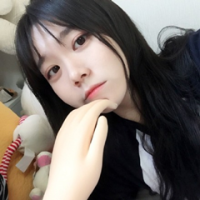 女孩の 我们大可不必有交集
