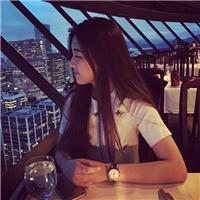 下雨天，我喜欢在你怀