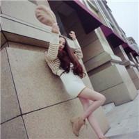 睁眼时他在认真的吻我