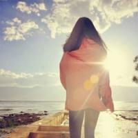 樱女：秋季少女 眼泪是你邮寄给我的礼