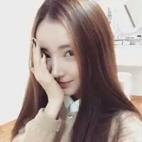 女孩の 早上开心的事就是：裹