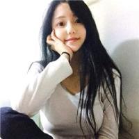 女孩の 早上开心的事就是：裹