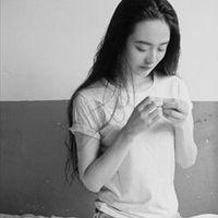 或许我就适合呆在黑白世界里 如果``你觉得怎么样